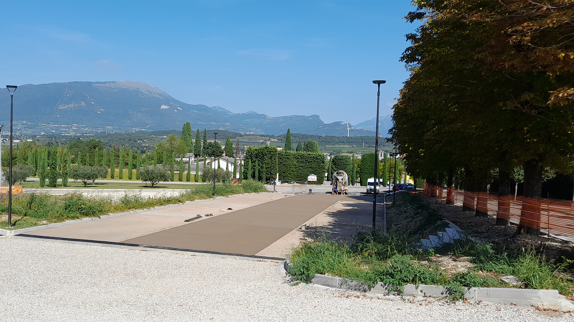 Sta nascendo il nuovo parcheggio sul Viale della Rimembranza