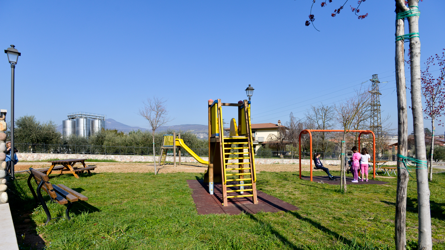 Parco gioco di via Val De l'Azè