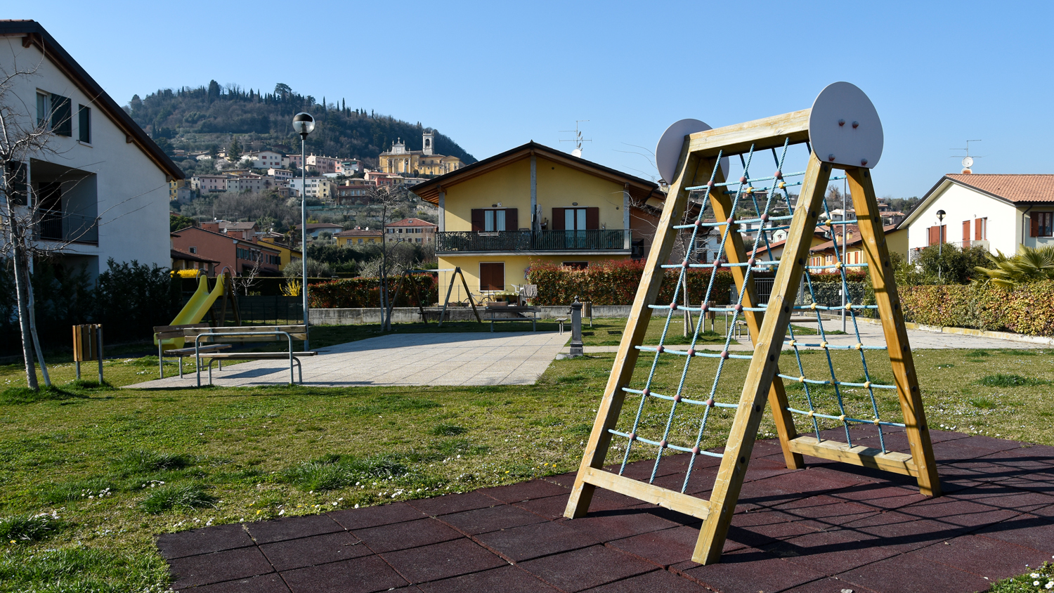 Parco gioco di via Dante Alighieri